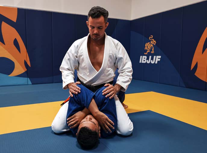 Mount - sideways mount variation