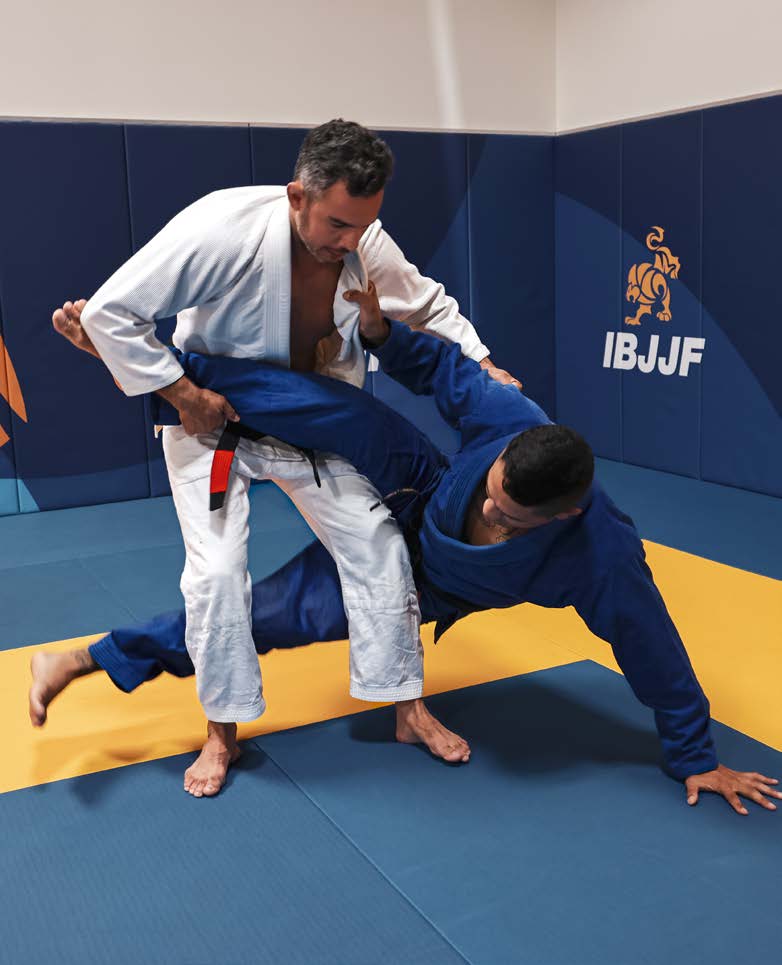 Illegal technique 083